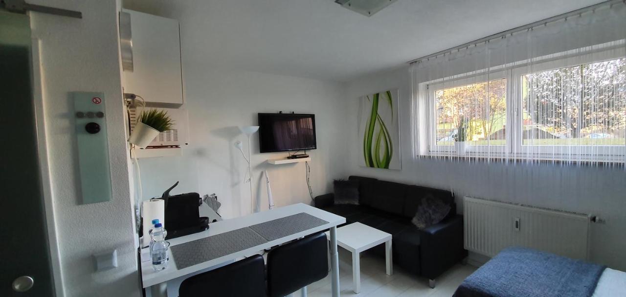 Unique Messe - Airport Apartment Steinenbronn Exterior foto