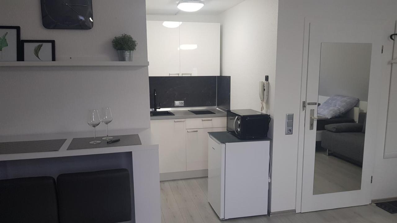 Unique Messe - Airport Apartment Steinenbronn Exterior foto
